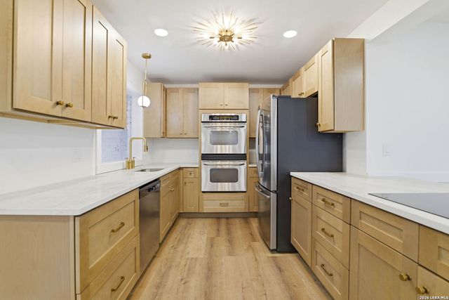 1311 wiltshire, Terrell Hills, TX 78209