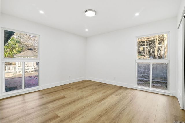 1311 wiltshire, Terrell Hills, TX 78209