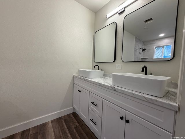 236 BRENNER ST, San Antonio, TX 78237