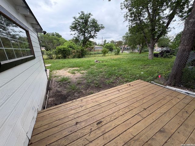 236 BRENNER ST, San Antonio, TX 78237