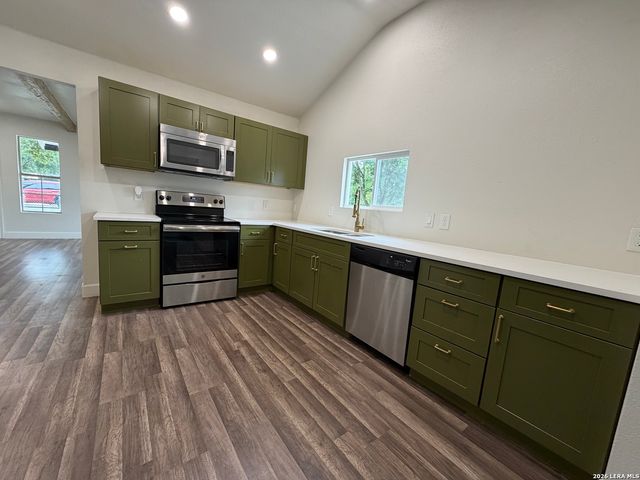 236 BRENNER ST, San Antonio, TX 78237