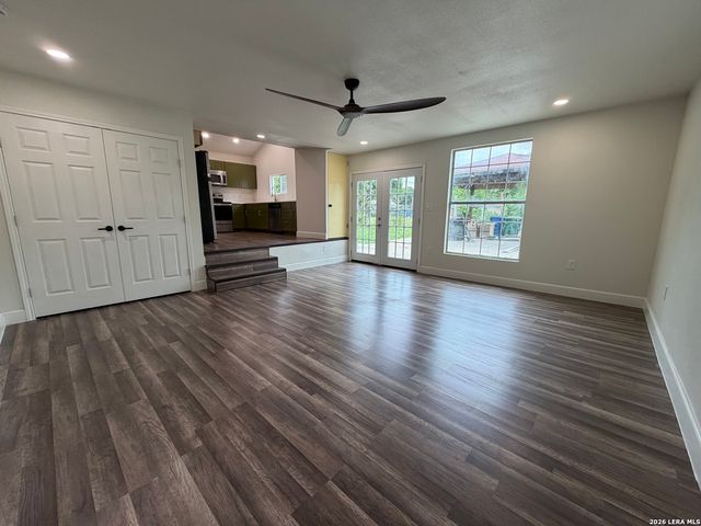 236 BRENNER ST, San Antonio, TX 78237