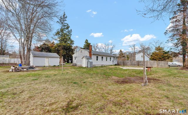 14 Denmore Lane, Old Saybrook, CT 06475