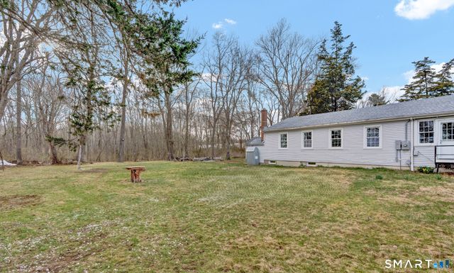 14 Denmore Lane, Old Saybrook, CT 06475