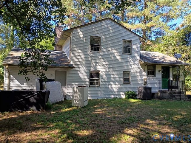 3257 Gordon Dr, Petersburg, VA 23805