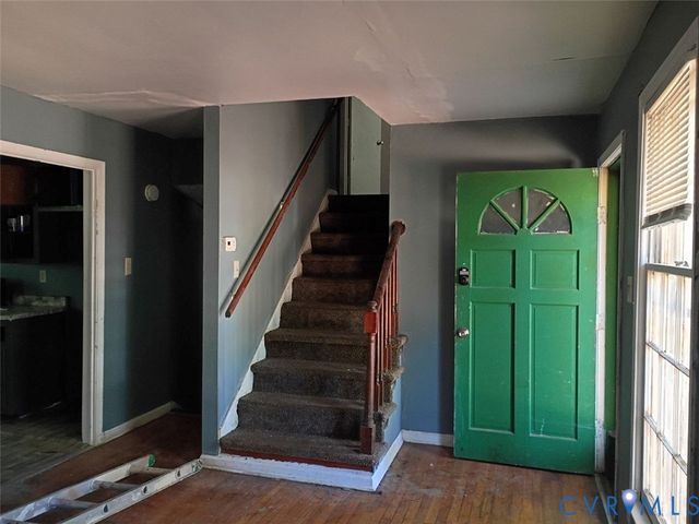 3257 Gordon Dr, Petersburg, VA 23805