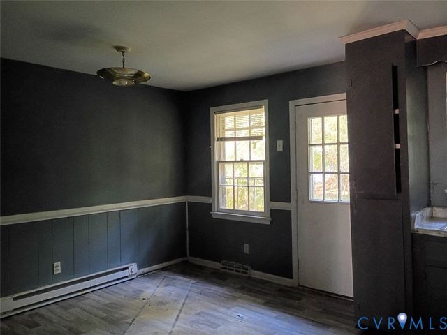 3257 Gordon Dr, Petersburg, VA 23805