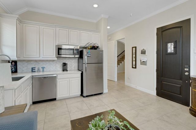 19248 Yellow Chestnut Lane, New Caney, TX 77357