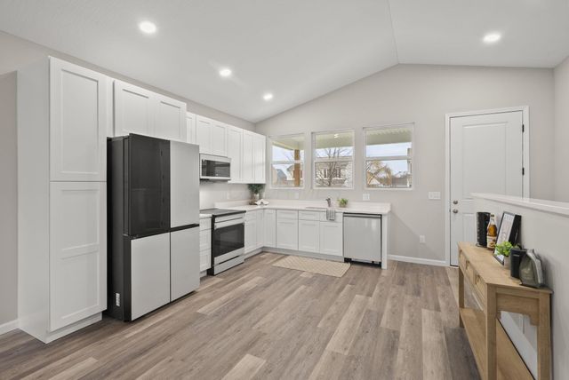 1597 Metcalfe Avenue, Obetz, OH 43207