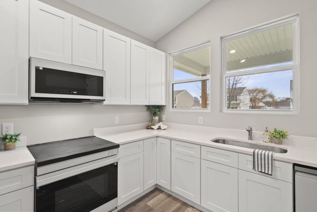 1597 Metcalfe Avenue, Obetz, OH 43207