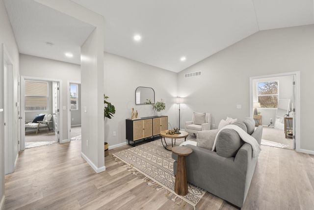 1597 Metcalfe Avenue, Obetz, OH 43207