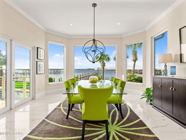 103 Harbour Pointe Drive, Lynn Haven, FL 32444
