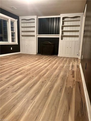 4015 Broadacres Drive, Greensboro, NC 27407