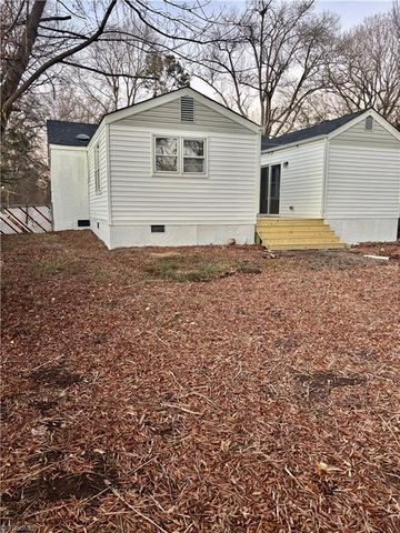 4015 Broadacres Drive, Greensboro, NC 27407