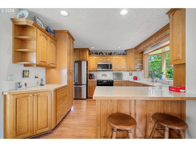 2308 Ne 46TH St, Vancouver, WA 98663