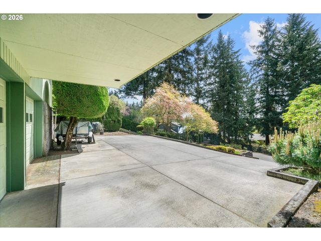 2308 Ne 46TH St, Vancouver, WA 98663