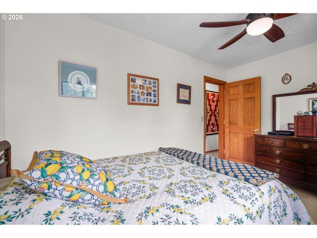 2308 Ne 46TH St, Vancouver, WA 98663