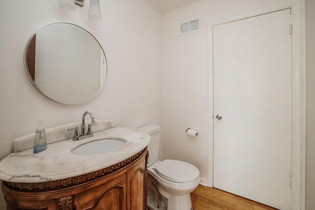 7609 N 51st BOULEVARD, Milwaukee, WI 53223