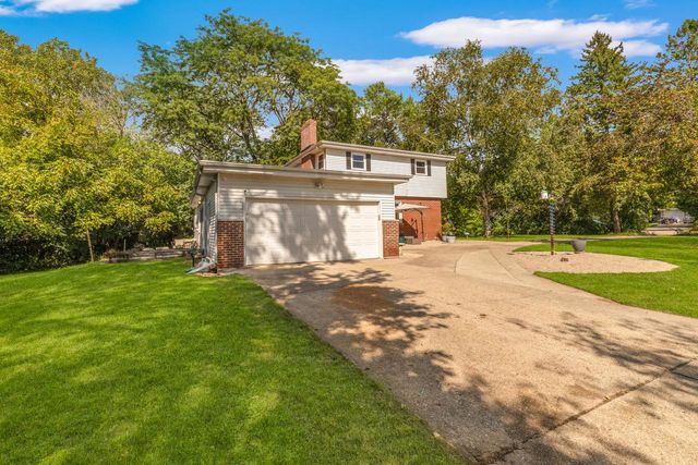 7609 N 51st BOULEVARD, Milwaukee, WI 53223