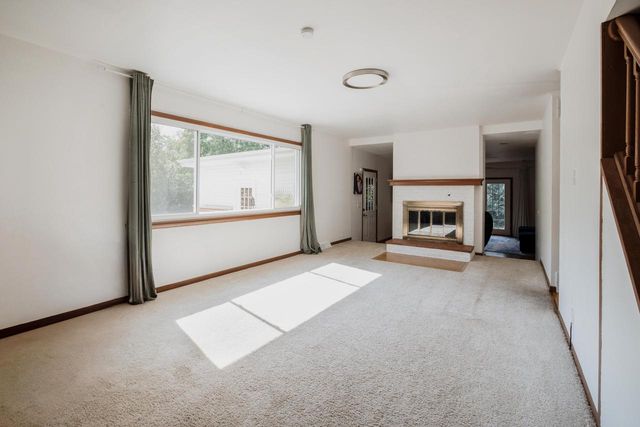 7609 N 51st BOULEVARD, Milwaukee, WI 53223