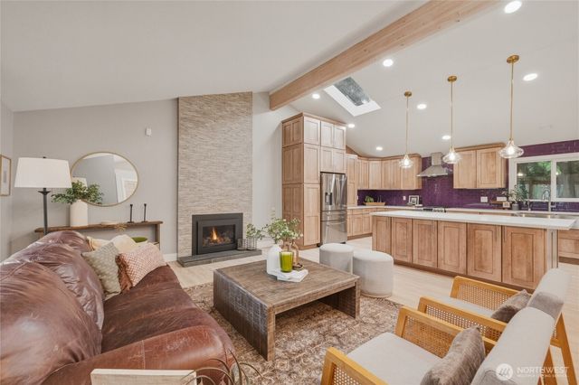 2823 182nd Avenue NE, Redmond, WA 98052