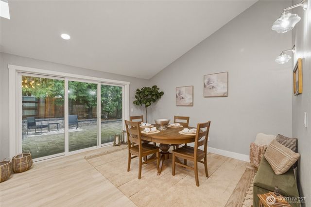 2823 182nd Avenue NE, Redmond, WA 98052