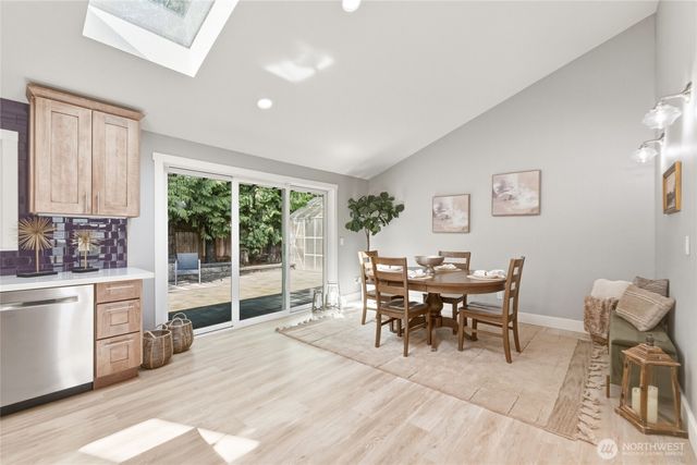 2823 182nd Avenue NE, Redmond, WA 98052