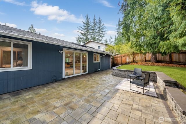 2823 182nd Avenue NE, Redmond, WA 98052