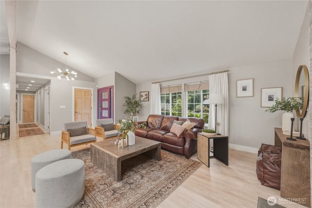 2823 182nd Avenue NE, Redmond, WA 98052