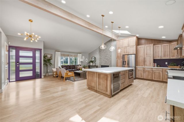 2823 182nd Avenue NE, Redmond, WA 98052