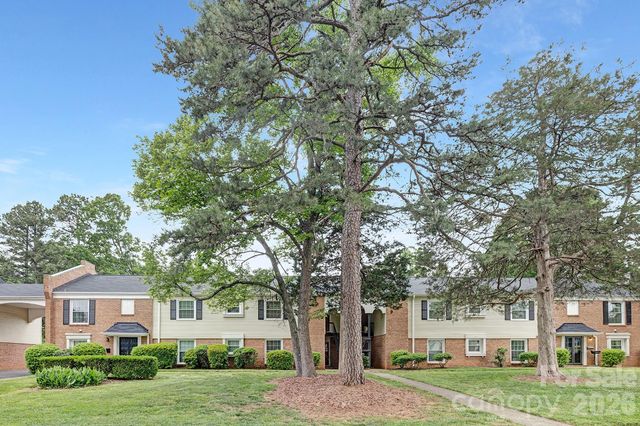 4601 Coronado Drive, Charlotte, NC 28212
