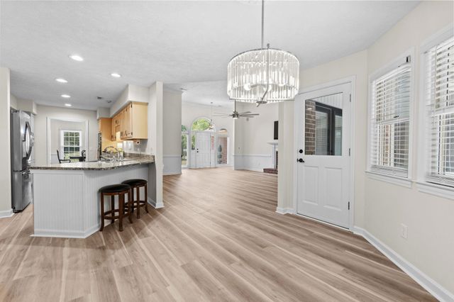 4015 River Hills Dr., Little River, SC 29566
