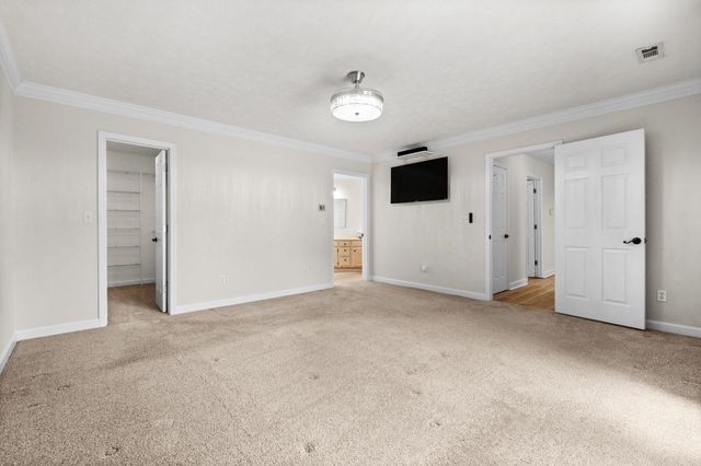 4015 River Hills Dr., Little River, SC 29566
