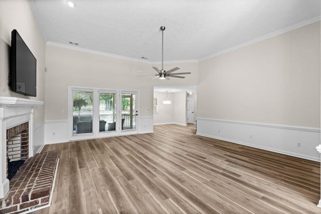 4015 River Hills Dr., Little River, SC 29566