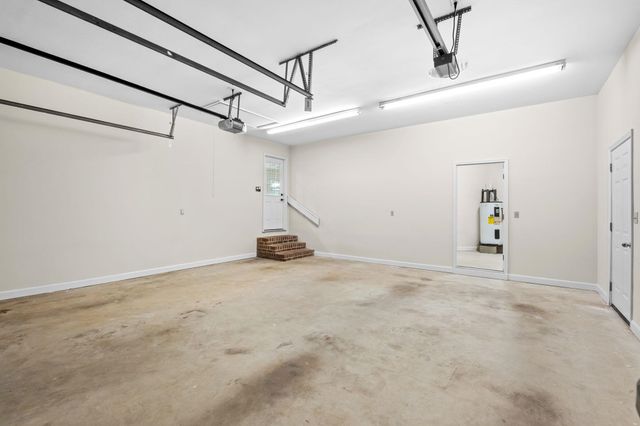 4015 River Hills Dr., Little River, SC 29566
