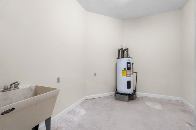 4015 River Hills Dr., Little River, SC 29566