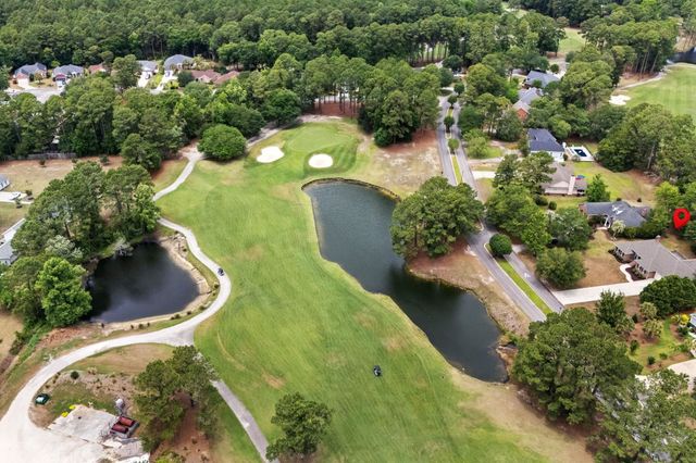 4015 River Hills Dr., Little River, SC 29566