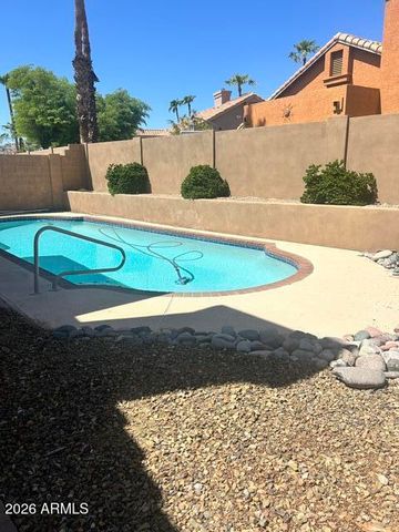 1220 E SILVERWOOD Drive, Phoenix, AZ 85048
