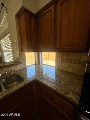 1220 E SILVERWOOD Drive, Phoenix, AZ 85048
