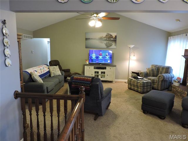 2140 Flatwoods Road, O'fallon, MO 63366