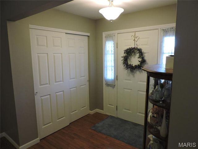 2140 Flatwoods Road, O'fallon, MO 63366