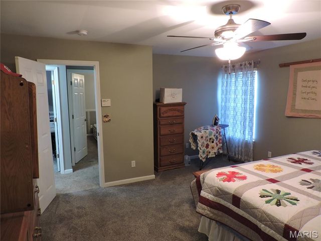 2140 Flatwoods Road, O'fallon, MO 63366