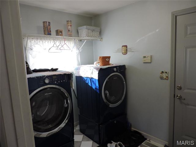 2140 Flatwoods Road, O'fallon, MO 63366