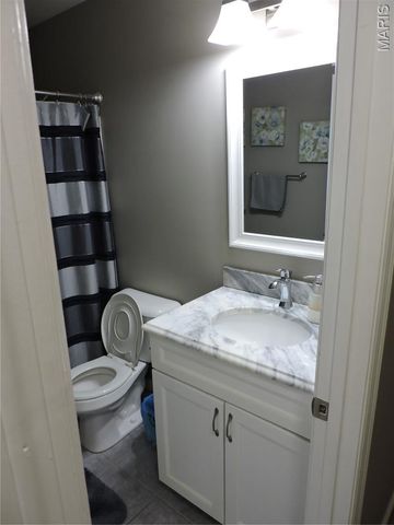 2140 Flatwoods Road, O'fallon, MO 63366