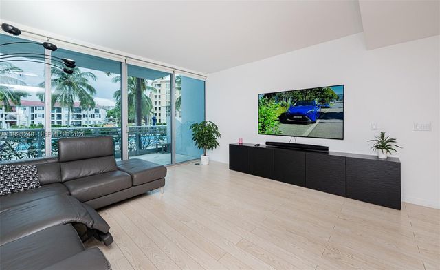 2950 NE 188th Street 139, Aventura, FL 33180