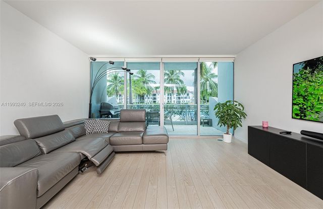 2950 NE 188th Street 139, Aventura, FL 33180