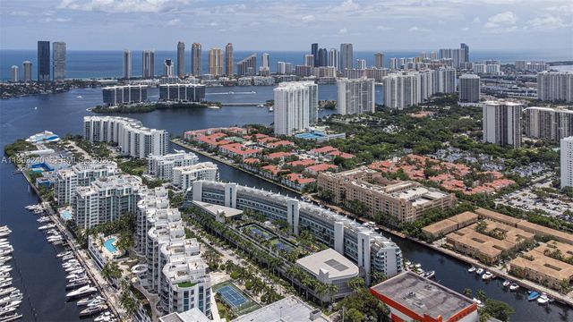 2950 NE 188th Street 139, Aventura, FL 33180