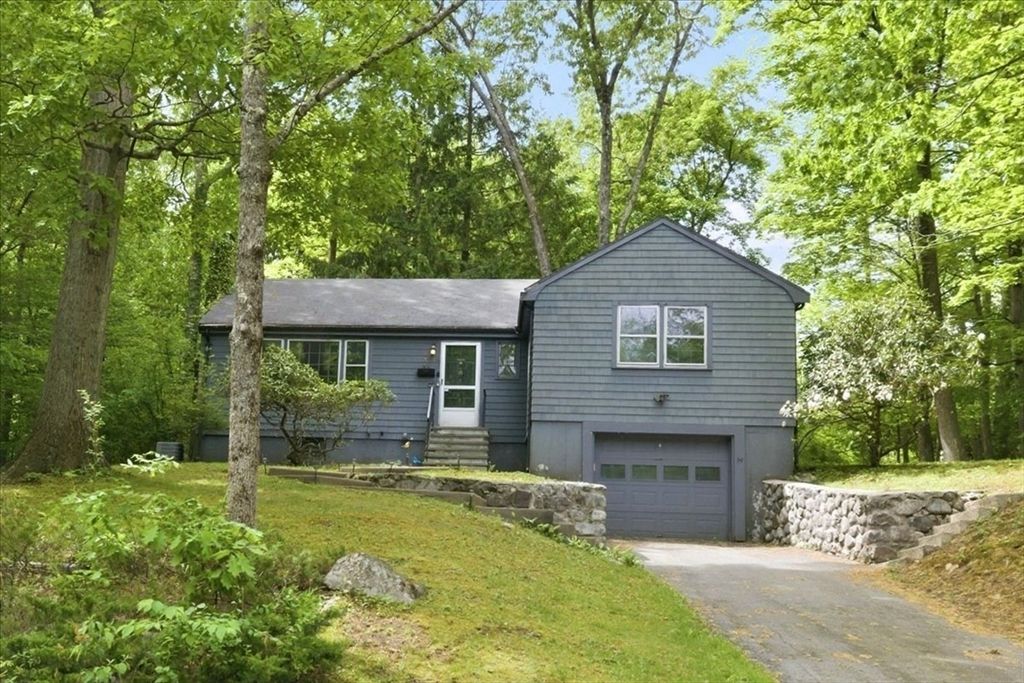 99 Brook Rd, Sharon, MA 02067