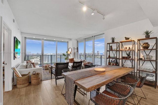 16385 Biscayne Blvd 3107, North Miami Beach, FL 33160
