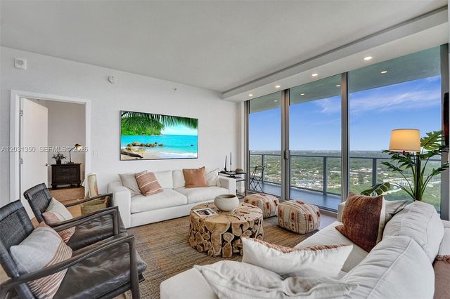 16385 Biscayne Blvd 3107, North Miami Beach, FL 33160